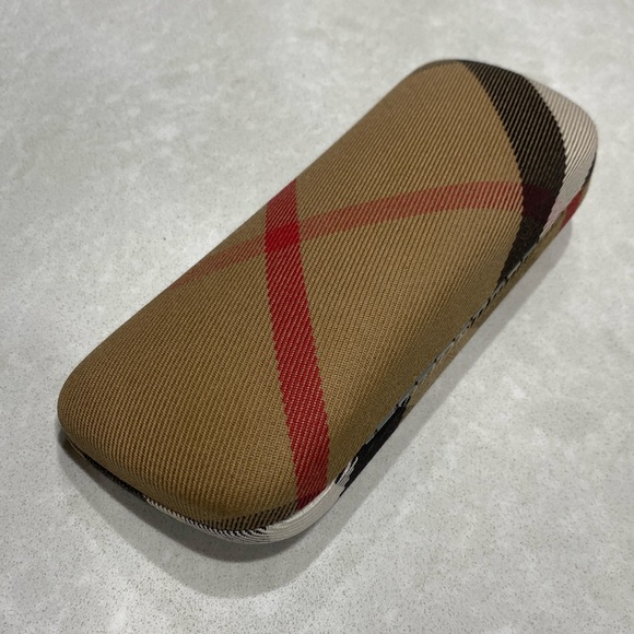 Burberry Eyeglass Case Hard Clamshell Style For Glasses Nova Check Plaid case⭐️ - Picture 14 of 14